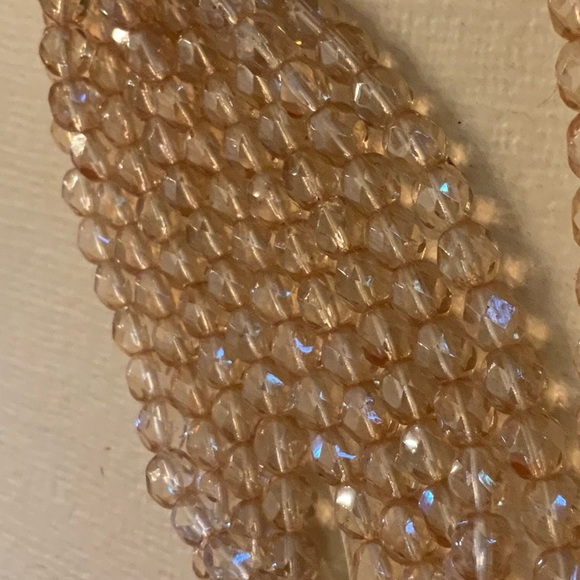 Limited quantities..vintage…100 Czech faceted glass beads - Picture 4 of 4